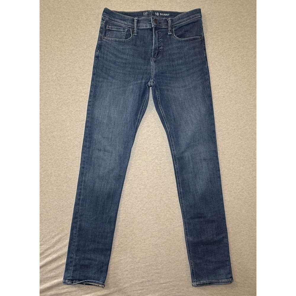GAP Kids. size 18 skinny. light blue jean wash.